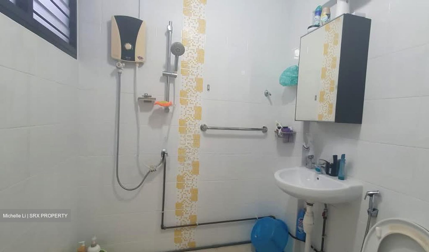 Blk 243 Gombak View (Bukit Batok), HDB 5 Rooms #574026901